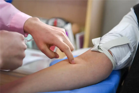 Babio wprowadza szybki zestaw testowy IgG/IgM dla niezawodnej diagnostyki punktu opieki